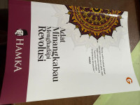 Image of Adat Minangkabau Menghadapi Revolusi